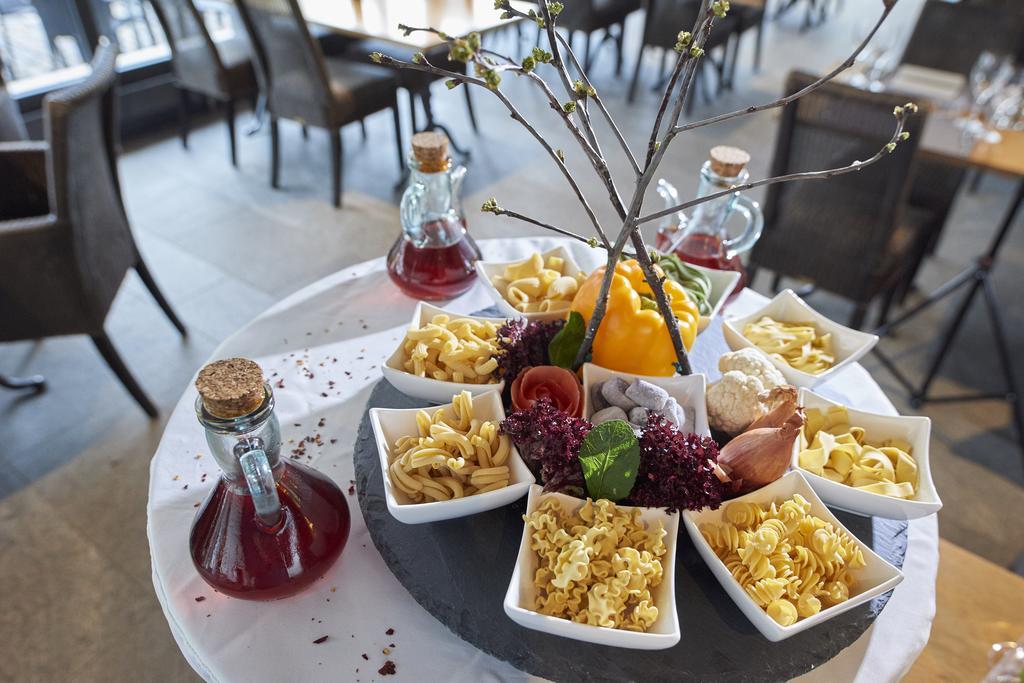 Hotel Restaurant Rathaus Thun Luaran gambar